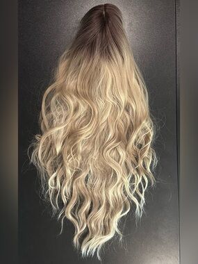 24 inch Blonde Ombré Wig